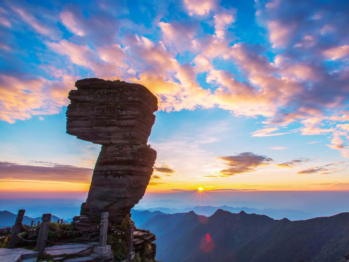 銅仁最美的10大景區(qū)：除了梵凈山之外，還有哪里值得一去？